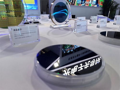 陜西光電子先導(dǎo)院閃耀歐亞經(jīng)濟(jì)論壇，光電芯片技術(shù)引領(lǐng)科技新浪潮